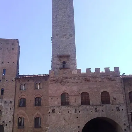 La Torre Nomipesciolini Gasthuis San Gimignano