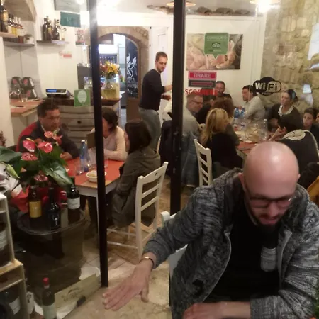 La Torre Nomipesciolini Penzion